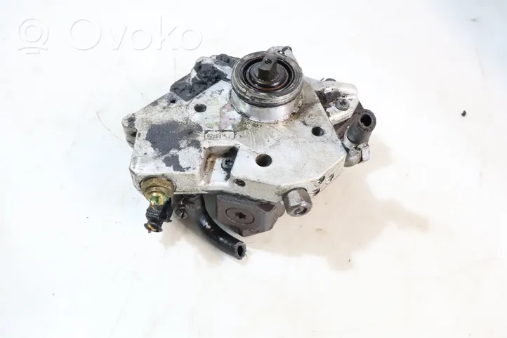 Volvo V50 Polttoaineen ruiskutuksen suurpainepumppu 30756125