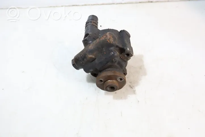 Renault Laguna I Power steering pump 26026915