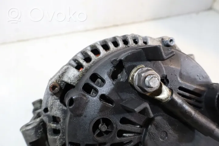 Audi A4 S4 B7 8E 8H Generatore/alternatore 