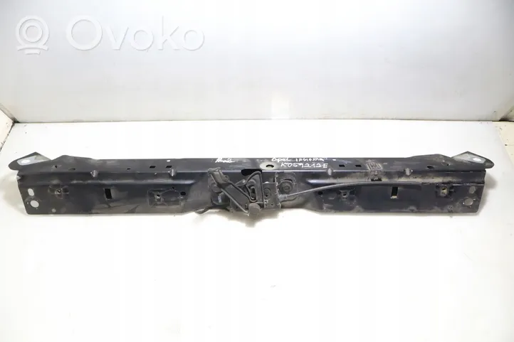 Opel Insignia A Front bumper support beam 