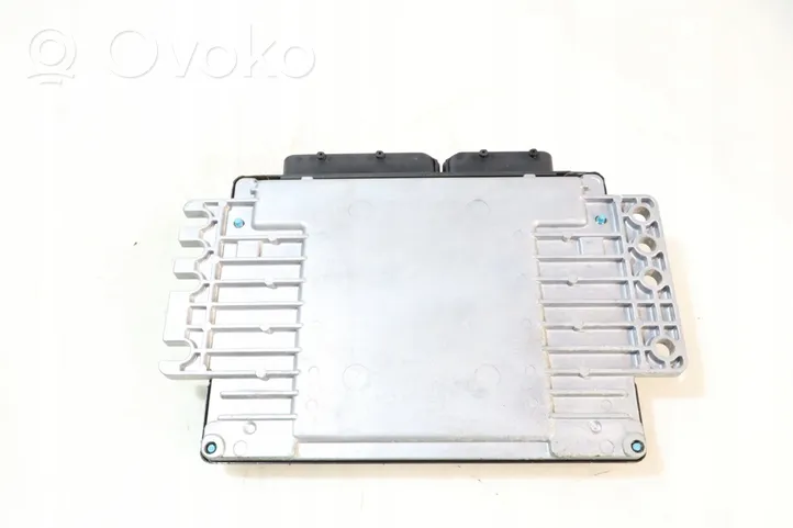 Nissan Primera Komputer / Sterownik ECU silnika 