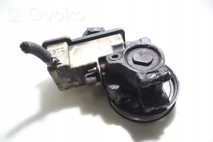 Ford Mondeo Mk III Power steering pump 