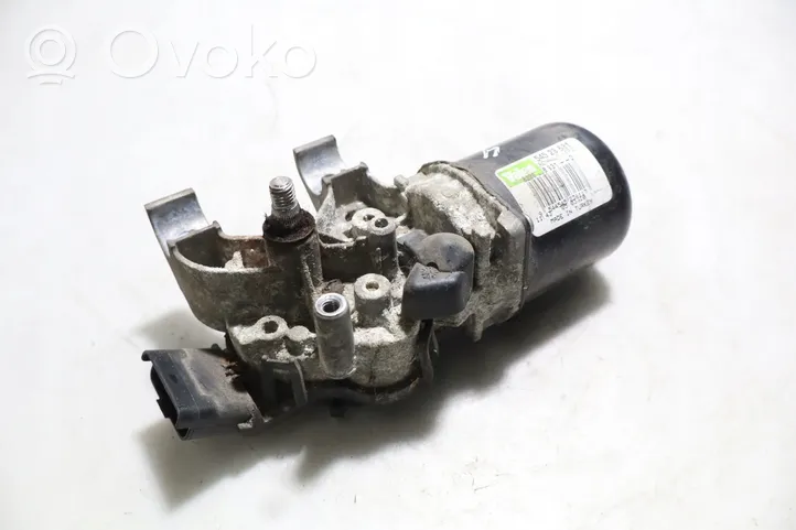 Renault Clio III Moteur d'essuie-glace 54523931