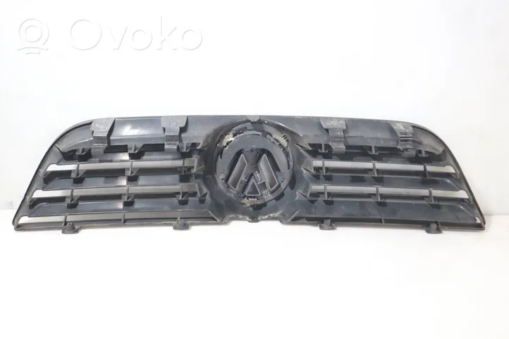 Volkswagen Golf IV Grille de calandre avant 