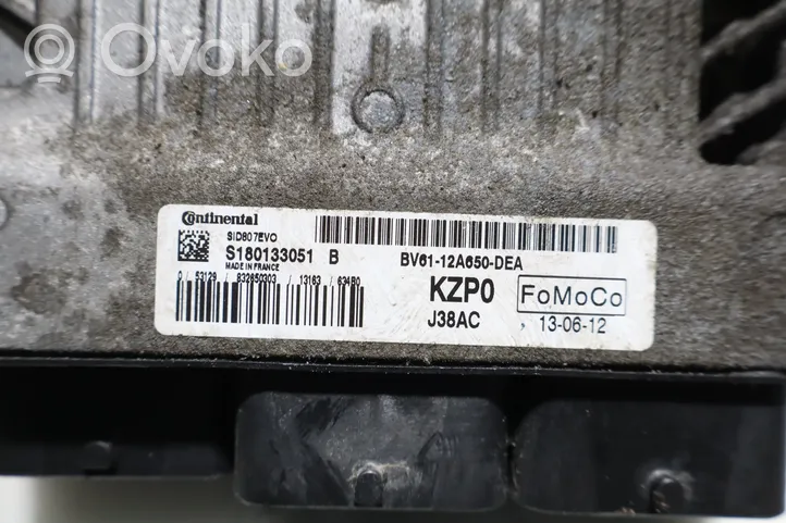 Ford Focus Блок управления двигателем ECU S180133051