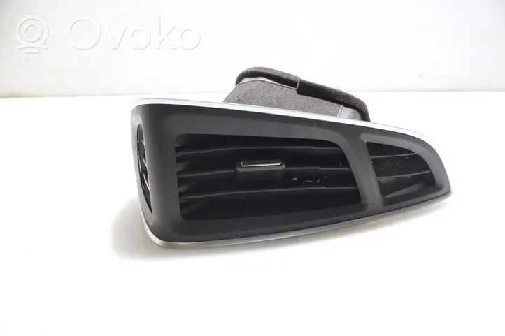 Ford Focus Dashboard side air vent grill/cover trim 