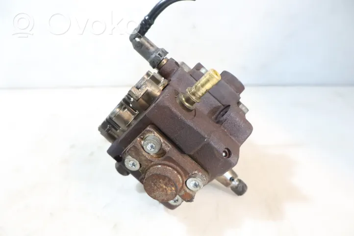 Ford Focus Fuel injection high pressure pump 0445010102