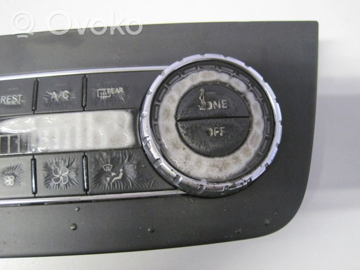 Mercedes-Benz ML W166 Klimata kontrole / mazā radiatora vadības dekoratīvā apdare A1669007108