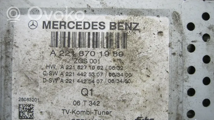 Mercedes-Benz CL C216 Garso stiprintuvas 