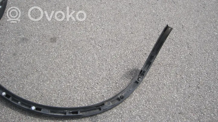 Volkswagen Touareg II Rivestimento passaruota posteriore 7P6854819B