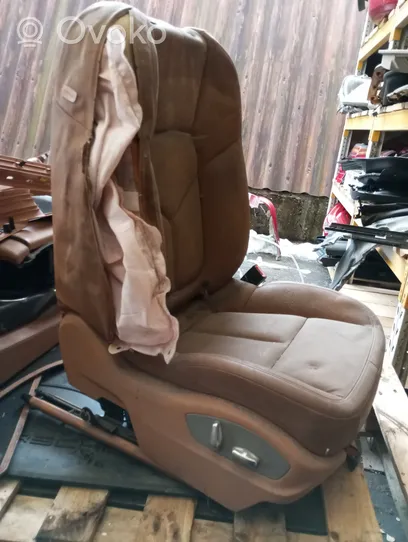 Porsche Cayenne (92A) Fotel przedni pasażera 