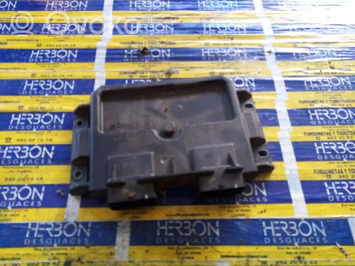 Citroen C15 Sterownik / Moduł ECU R04080024D