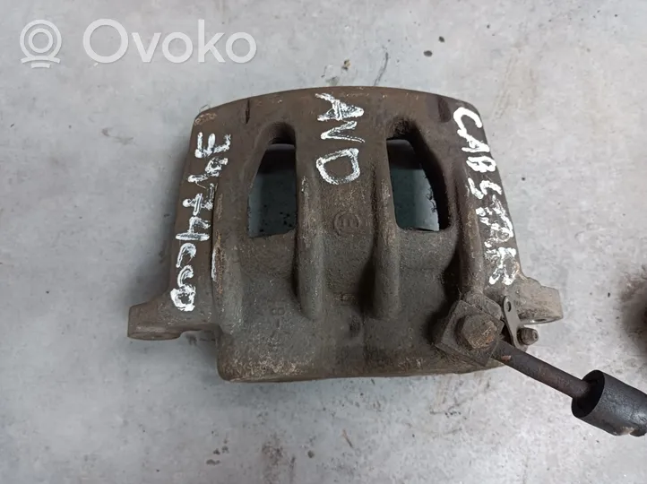 Nissan Cab Star Front brake caliper 204986