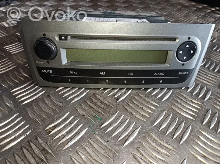 Fiat Punto (188) Panel / Radioodtwarzacz CD/DVD/GPS 7354918870