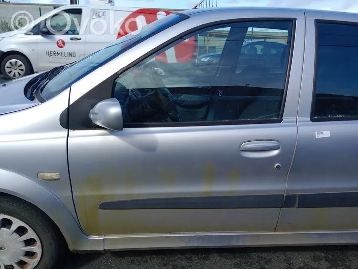 Tata Indica Vista I Дверь 