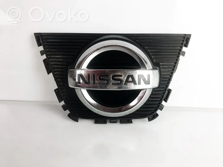 Nissan Qashqai Gamintojo ženkliukas 62312BR00A