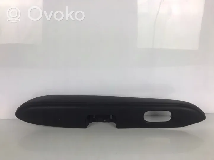 Honda HR-V Front door interior handle trim 83600T7JH01032