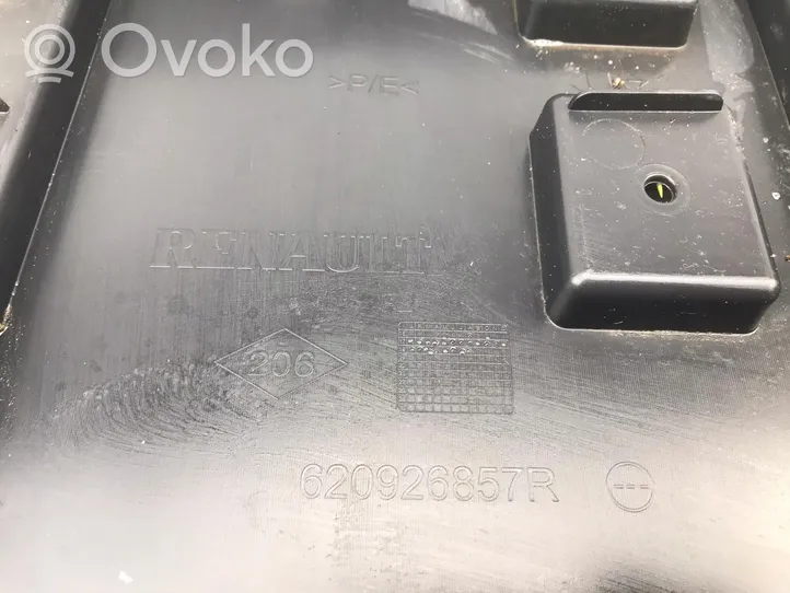 Renault Captur Osłona pod zderzak przedni / Absorber 620926857R