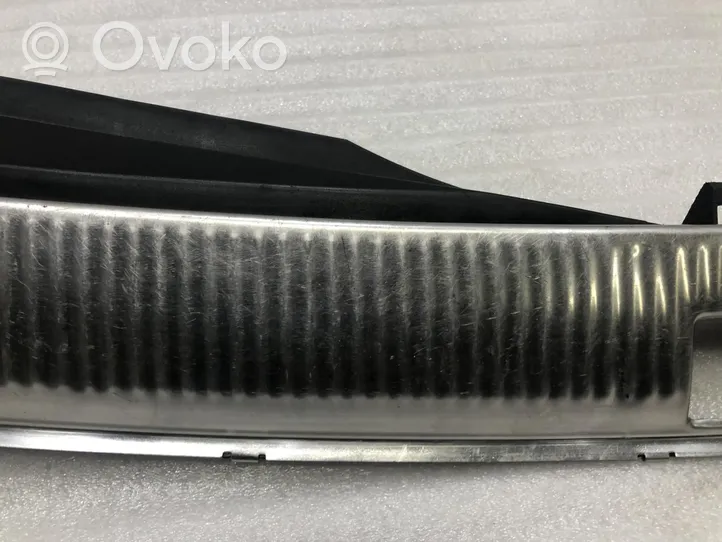 Audi Q7 4L Rivestimento della copertura ripiano portaoggetti 4L0864483