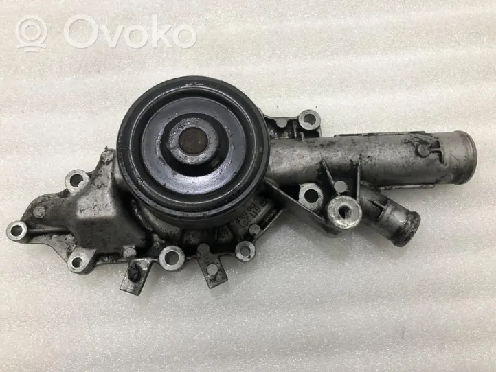 Mercedes-Benz Sprinter W901 W902 W903 W904 Pompe de circulation d'eau 