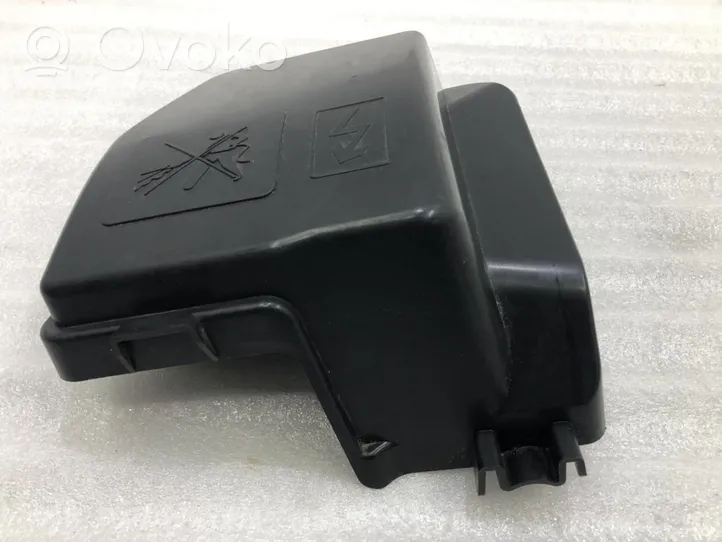 Dacia Duster II Coperchio scatola dei fusibili 243825499R