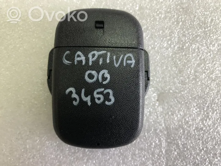 Chevrolet Captiva Capteur de pluie 25831579