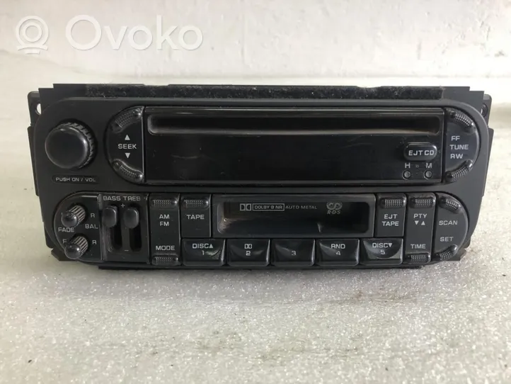 Jeep Grand Cherokee (WJ) Radio/CD/DVD/GPS-pääyksikkö 