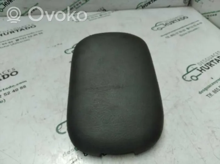 KIA Sportage Armrest 