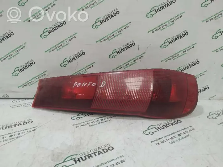 Fiat Punto (176) Luci posteriori 7730723