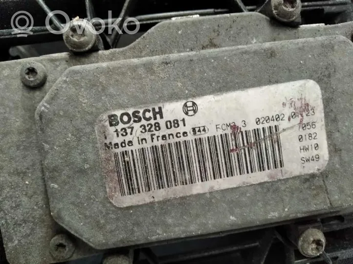 Volvo 850 Jäähdyttimen jäähdytinpuhallin 1137328081