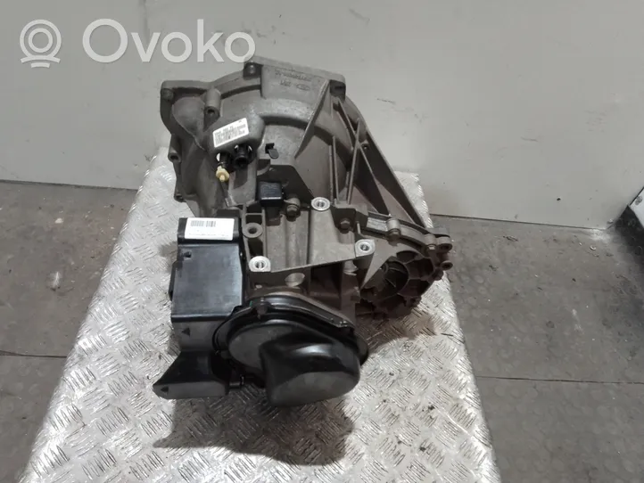 Ford Focus Manualna 6-biegowa skrzynia biegów XS4R7002FC