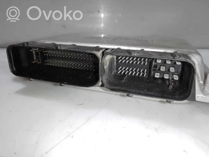 Seat Ibiza III (6L) Sterownik / Moduł ECU 038906019HT