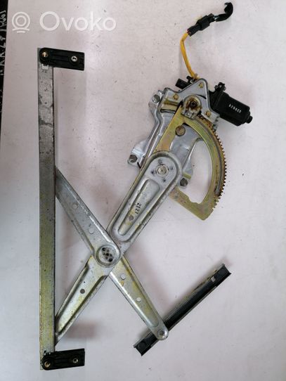 KIA Sorento Elektryczny podnośnik szyby drzwi przednich XH601PA
