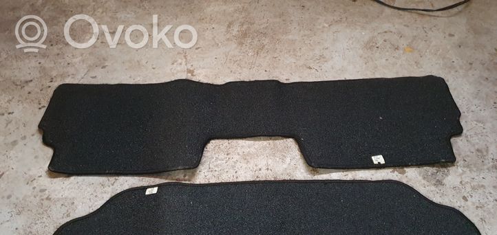 Toyota Corolla Verso AR10 Kit tapis de sol auto 012054854