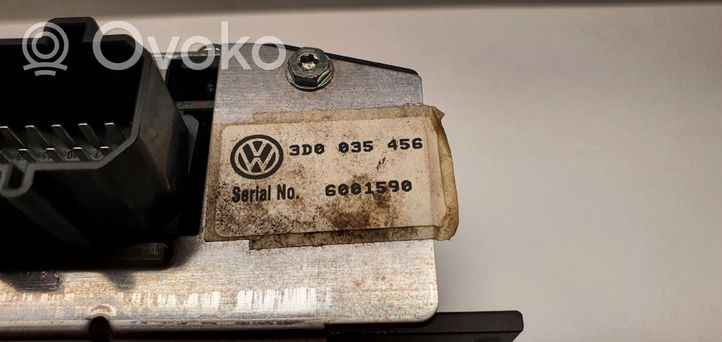 Volkswagen Phaeton Amplificateur de son 3D0035456