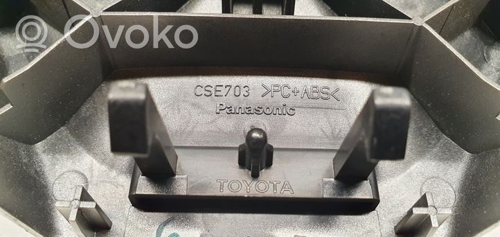 Toyota Verso Boutons / interrupteurs volant CSE703
