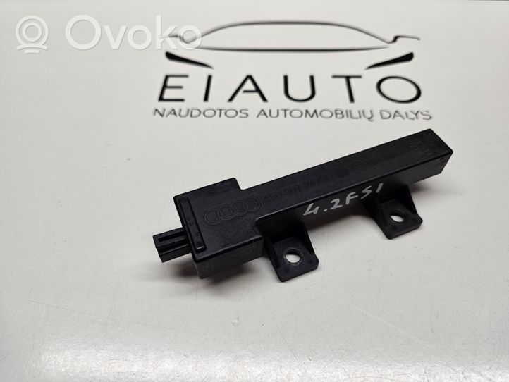 Audi Q7 4L Centralina/modulo keyless go 4F0907247A
