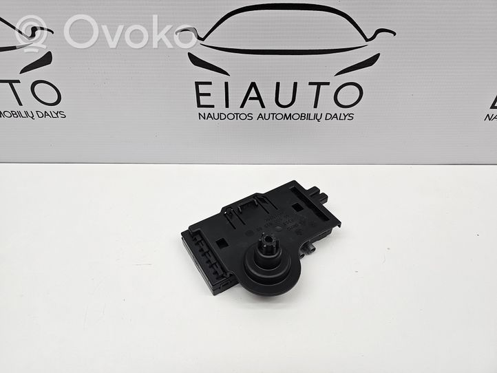 Citroen C5 Antenos stiprintuvas 9655888380