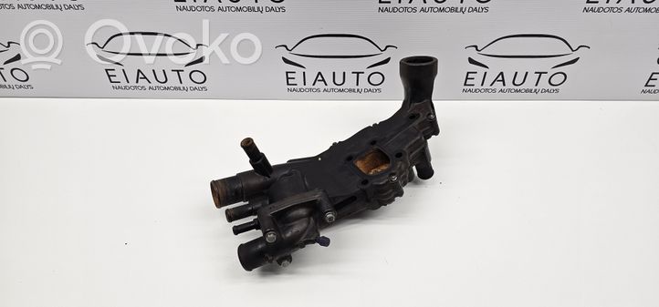 Citroen C5 Termostaatin kotelo 9643212380