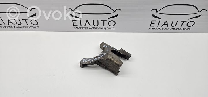 Citroen C5 Polttoainepumpun kiinnike 9642089680