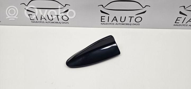 BMW X5 E70 Copertura dell’antenna tetto (GPS) 018639