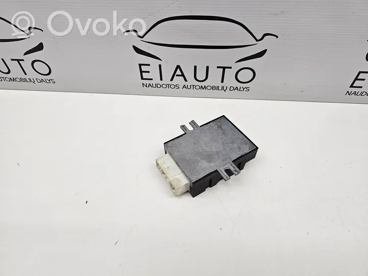 BMW X6 E71 Polttoaineen ruiskutuspumpun ohjainlaite/moduuli 7209287