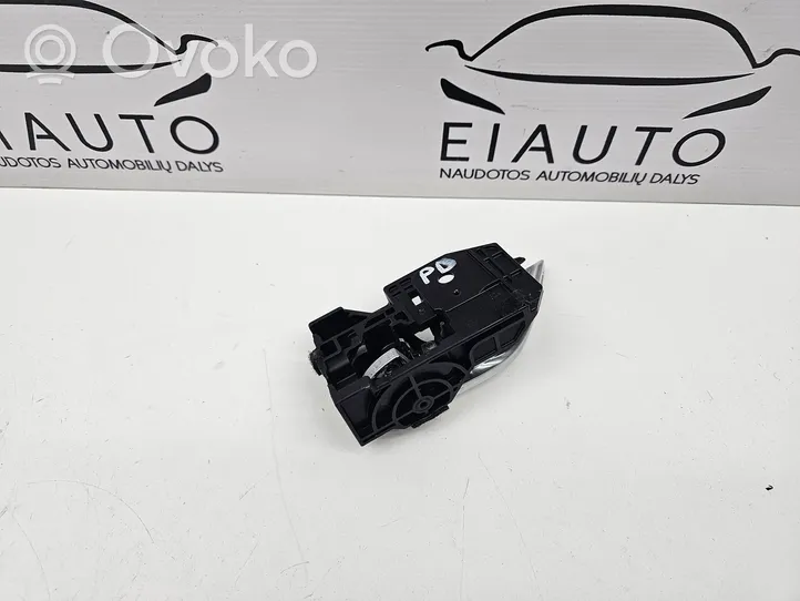 Mazda 6 Maniglia interna per portiera anteriore T8314