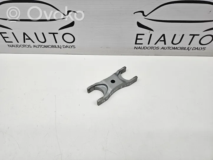 Audi Q5 SQ5 Fuel Injector clamp holder 03L216A