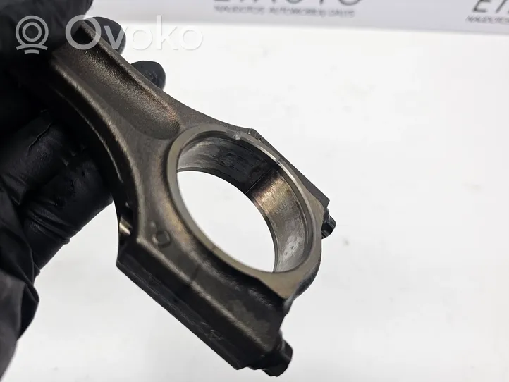 BMW 3 E90 E91 Piston with connecting rod 084088