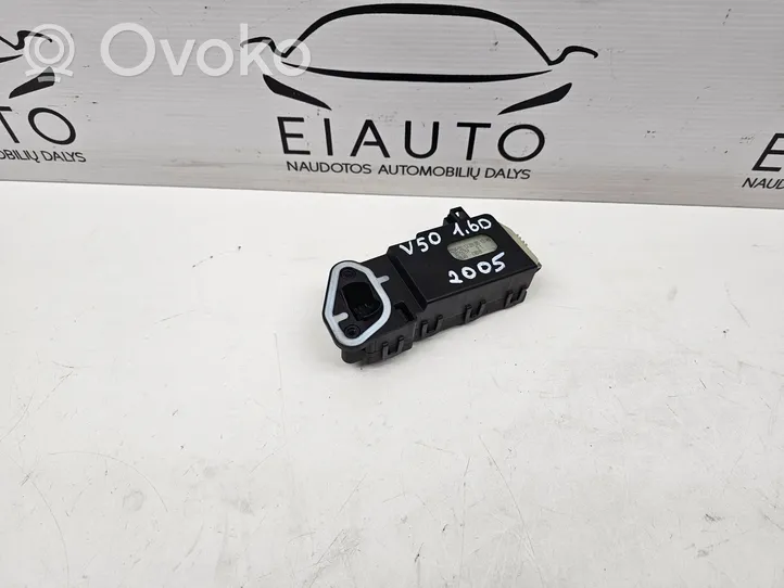 Volvo V50 Verrouillage du bouchon du réservoir de carburant 30716754