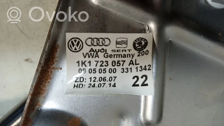 Audi Q3 8U Bremžu pedālis 