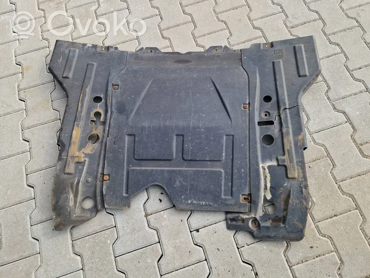 Opel Astra J Engine splash shield/under tray 13239594