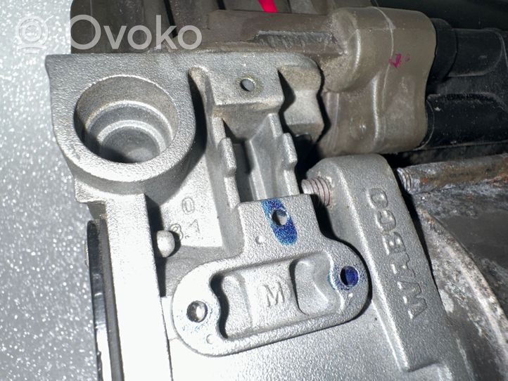 Audi A8 S8 D4 4H Compresor/bomba de la suspensión neumática 4H0616005C