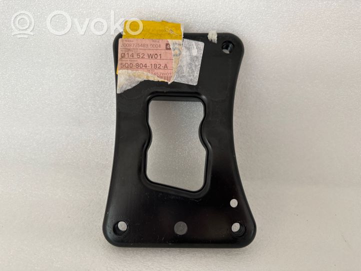 Volkswagen Golf VII Front side member 5Q0804182A